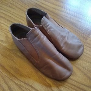 Capezio Jazz Dance Shoes, tan